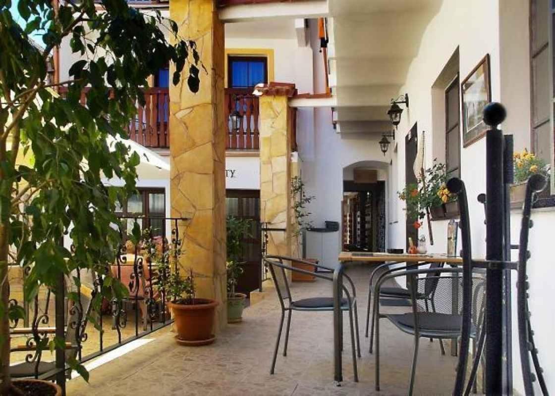 Hotel Rozmberska Basta à Třeboň Extérieur photo
