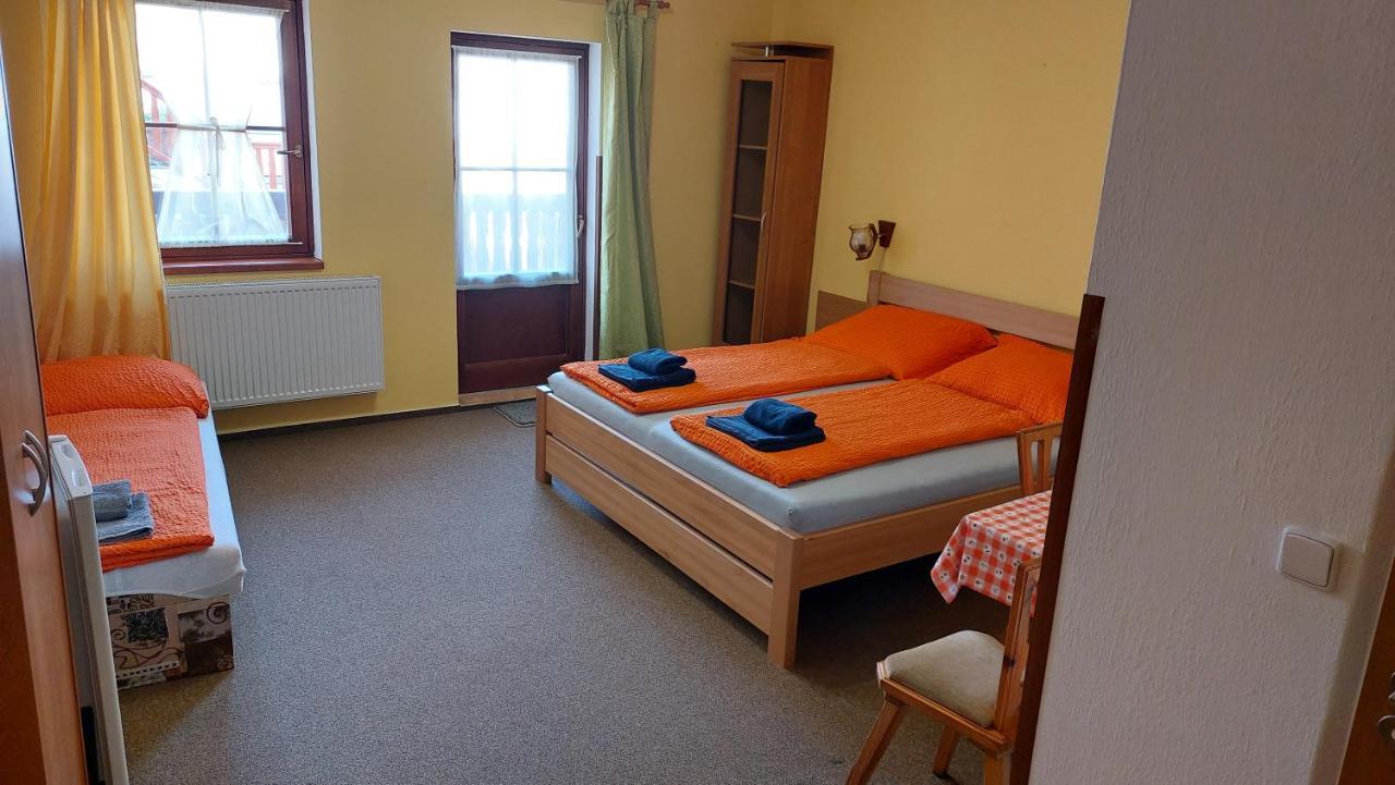 Hotel Rozmberska Basta à Třeboň Extérieur photo